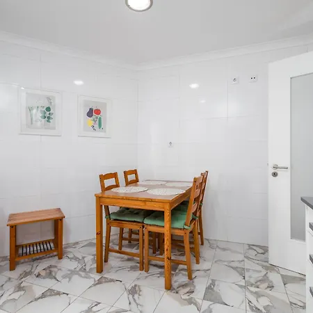 Lägenhet Beguest Tejo River Lisbon Almada