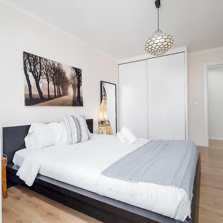 Beguest Tejo River Lisbon * Almada