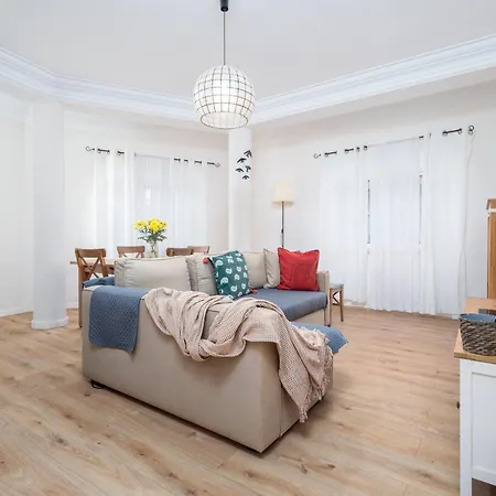 Beguest Tejo River Lisbon * Almada