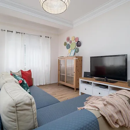 Beguest Tejo River Lisbon